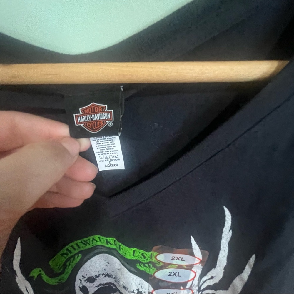 Harley-Davidson Black Tee with White Skull and Neon Green Shamrock Graphics NWT - Picture 4 of 8